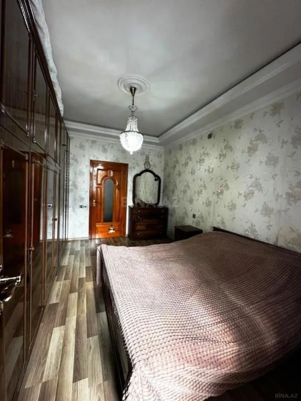 Satılır 3 otaqlı mənzil 55 m²
