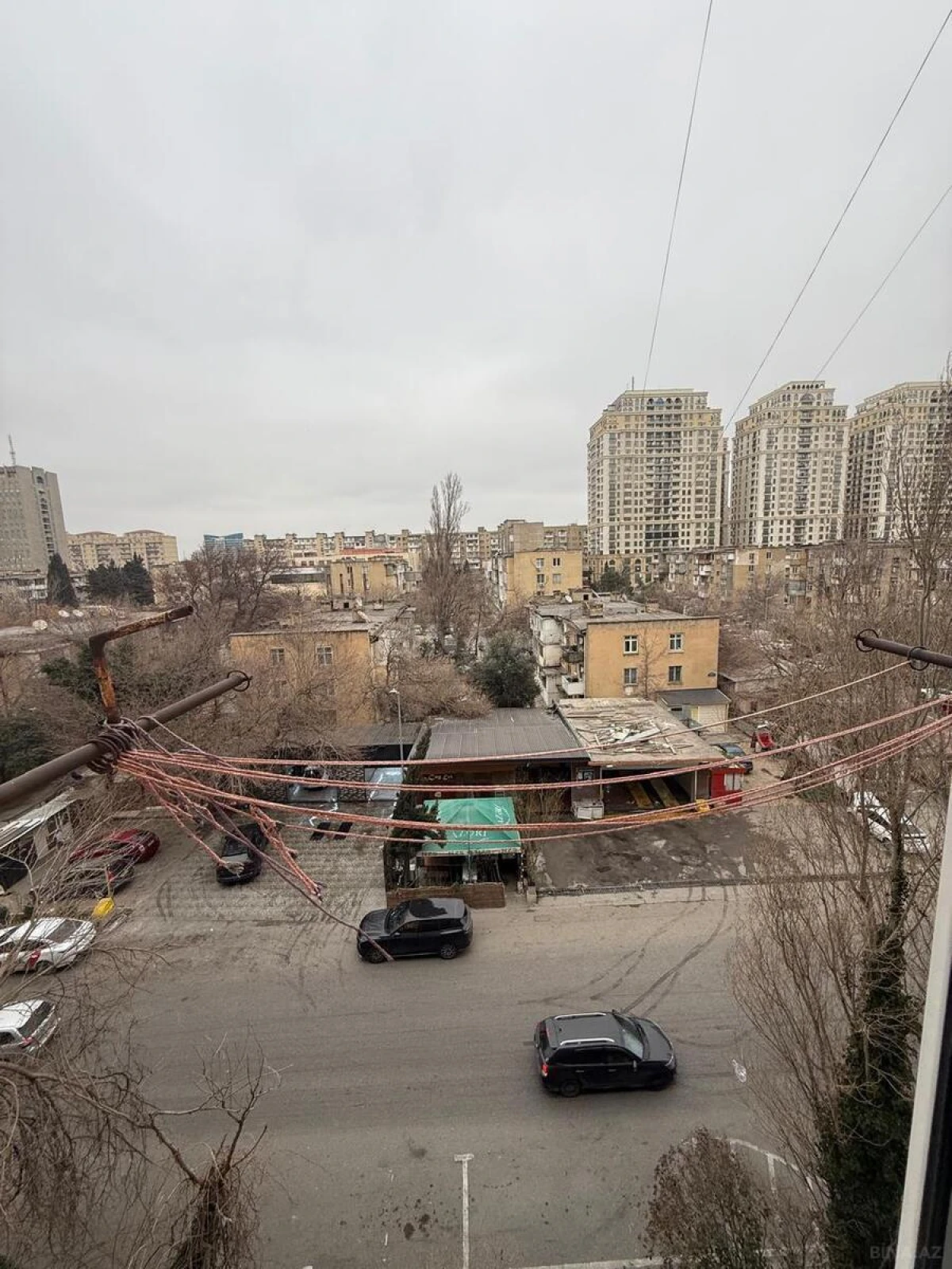 Kirayə verilir 3 otaqlı mənzil 82 m²