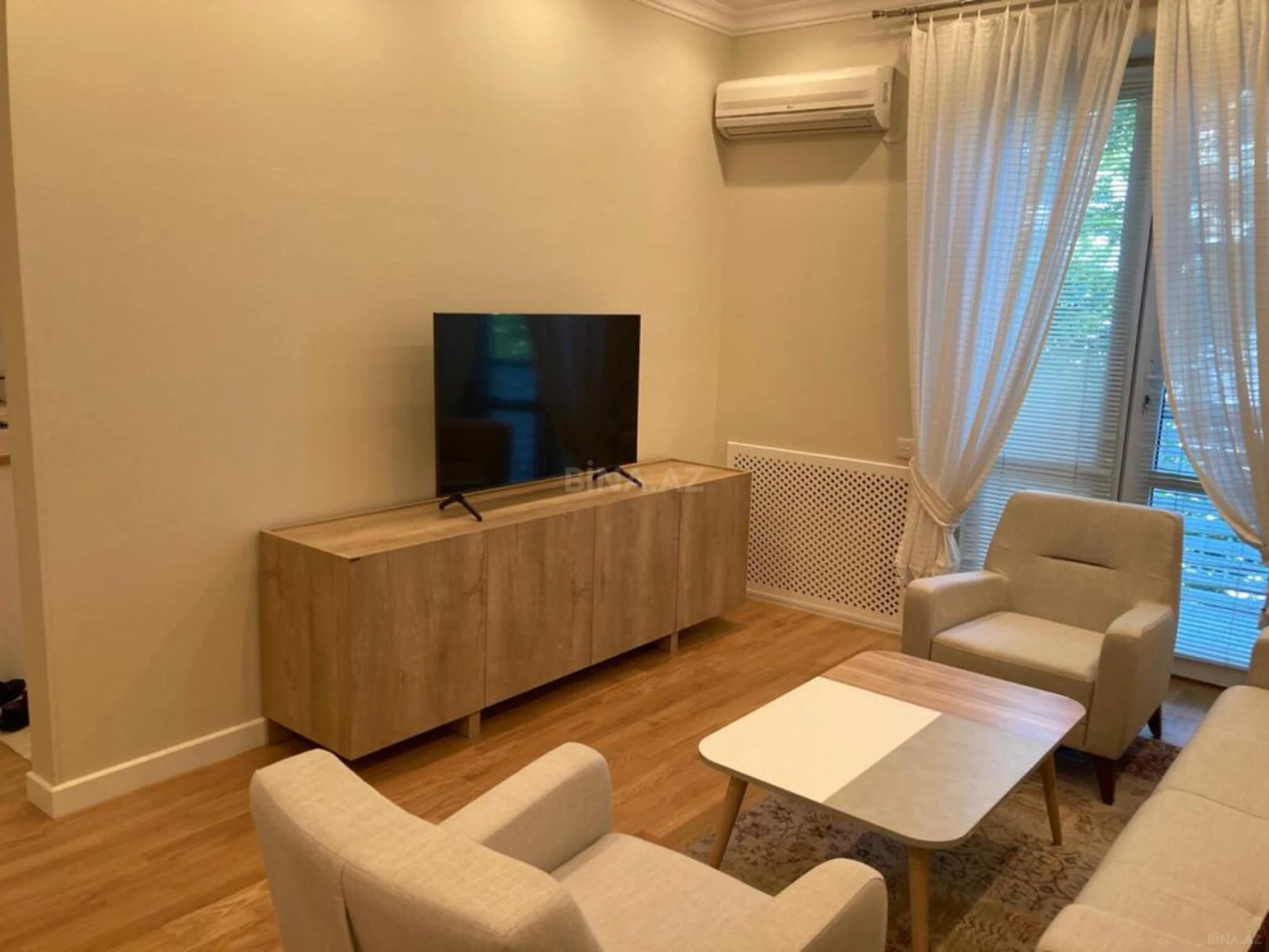 Kirayə verilir 2 otaqlı mənzil 60 m²