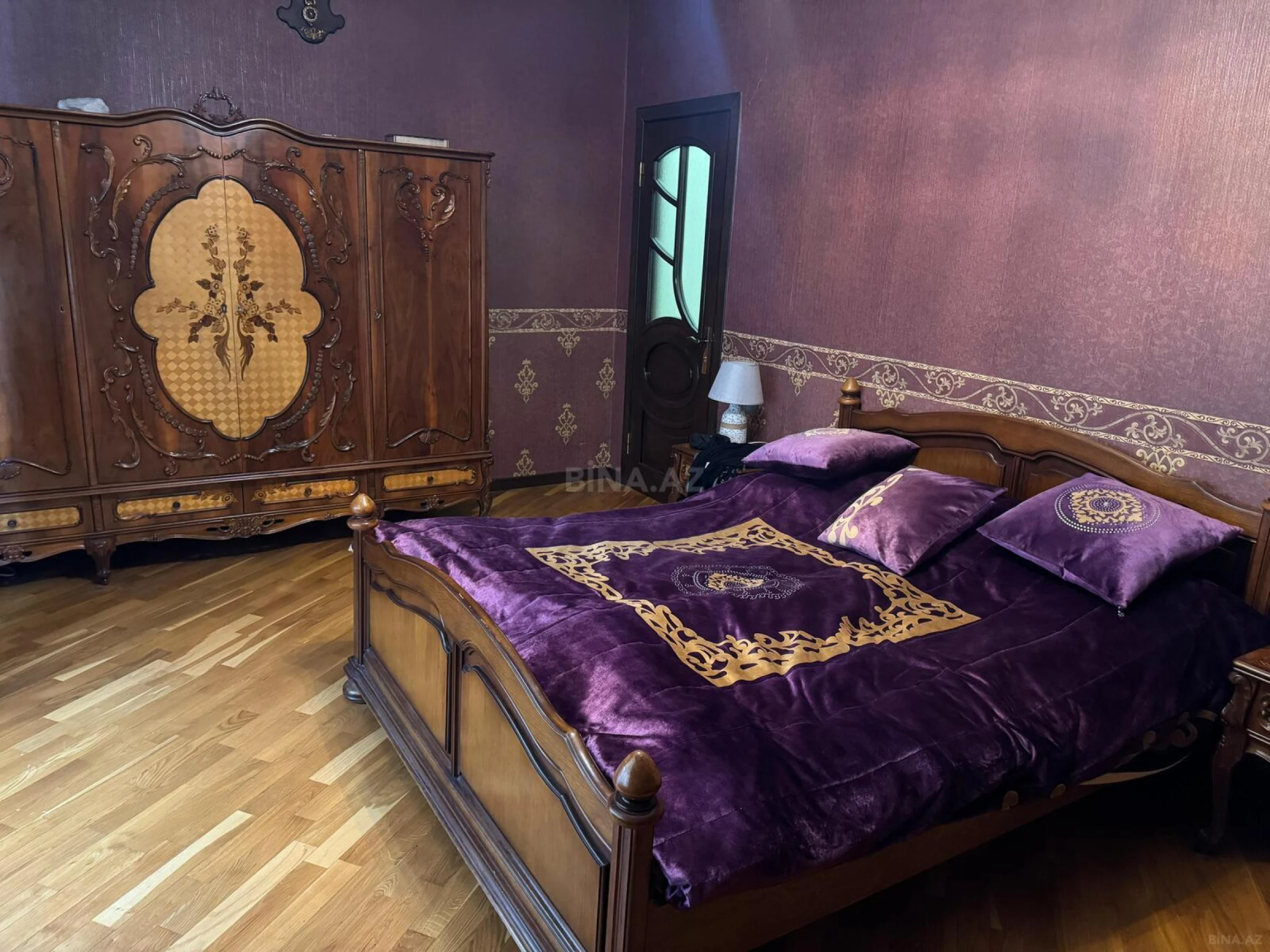 Satılır 3 otaqlı mənzil 125 m²