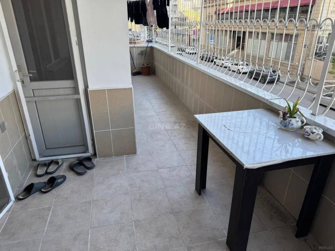 Satılır 3 otaqlı mənzil 125 m²