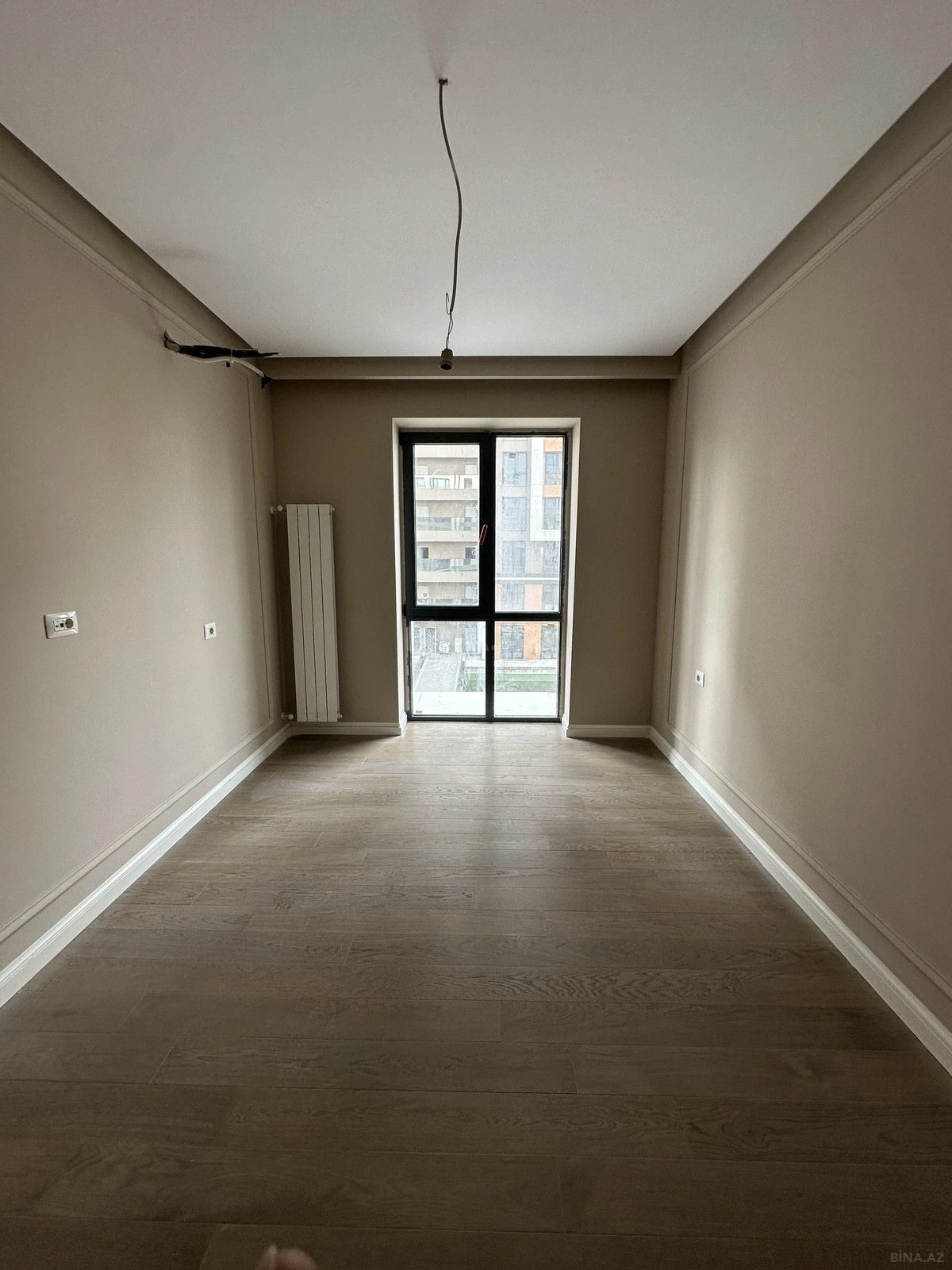 Satılır 2 otaqlı mənzil 67.7 m²