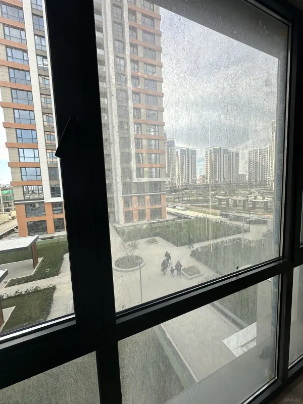 Satılır 2 otaqlı mənzil 67.7 m²