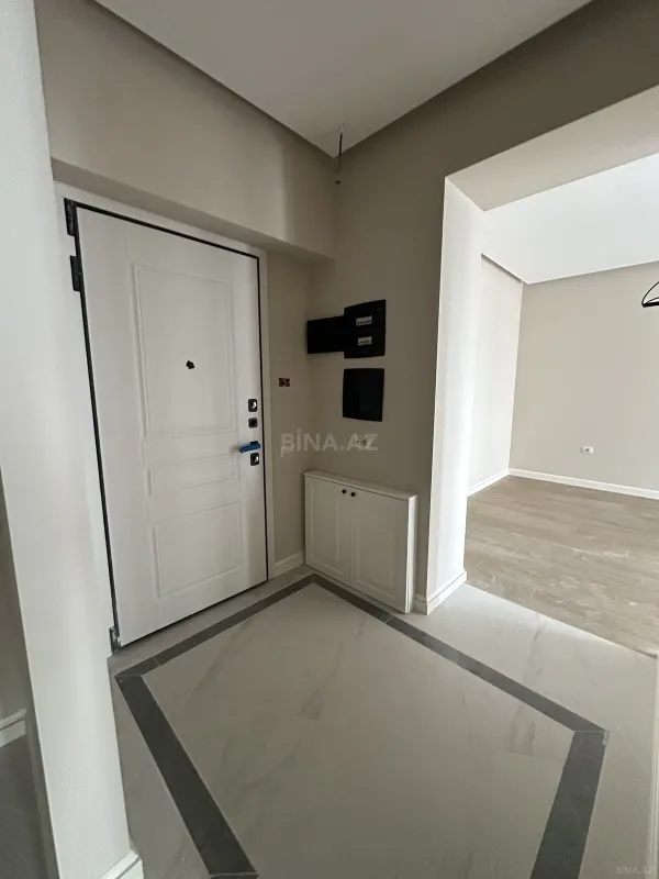 Satılır 2 otaqlı mənzil 67.7 m²