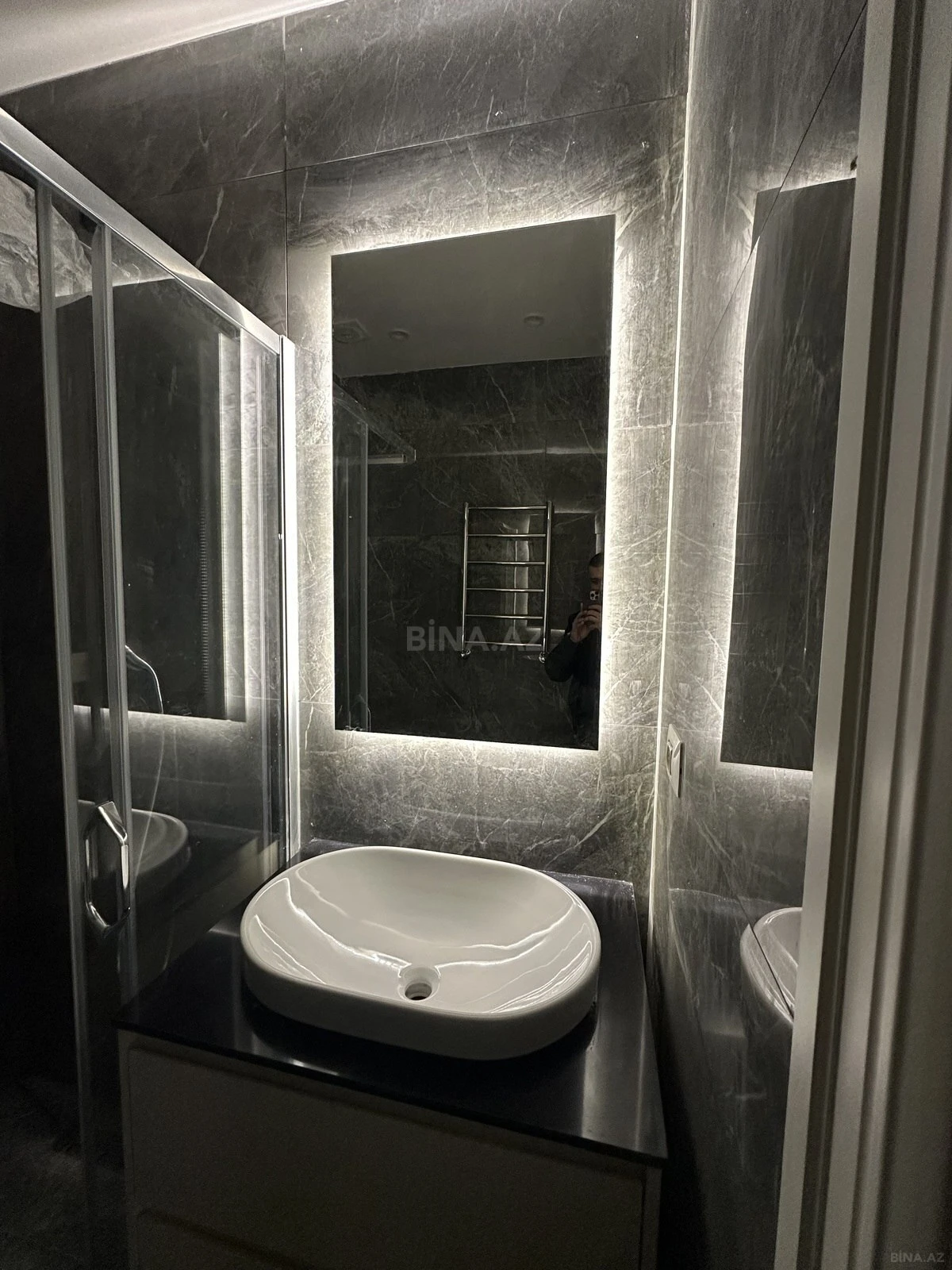 Satılır 2 otaqlı mənzil 67.7 m²