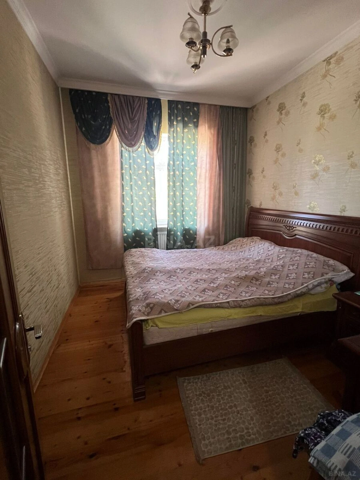 Satılır 4 otaqlı həyət evi 145 m²
