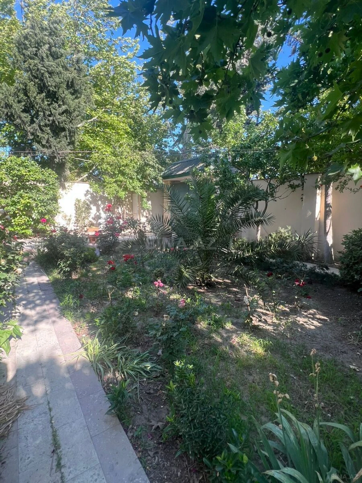 Satılır 4 otaqlı həyət evi 145 m²