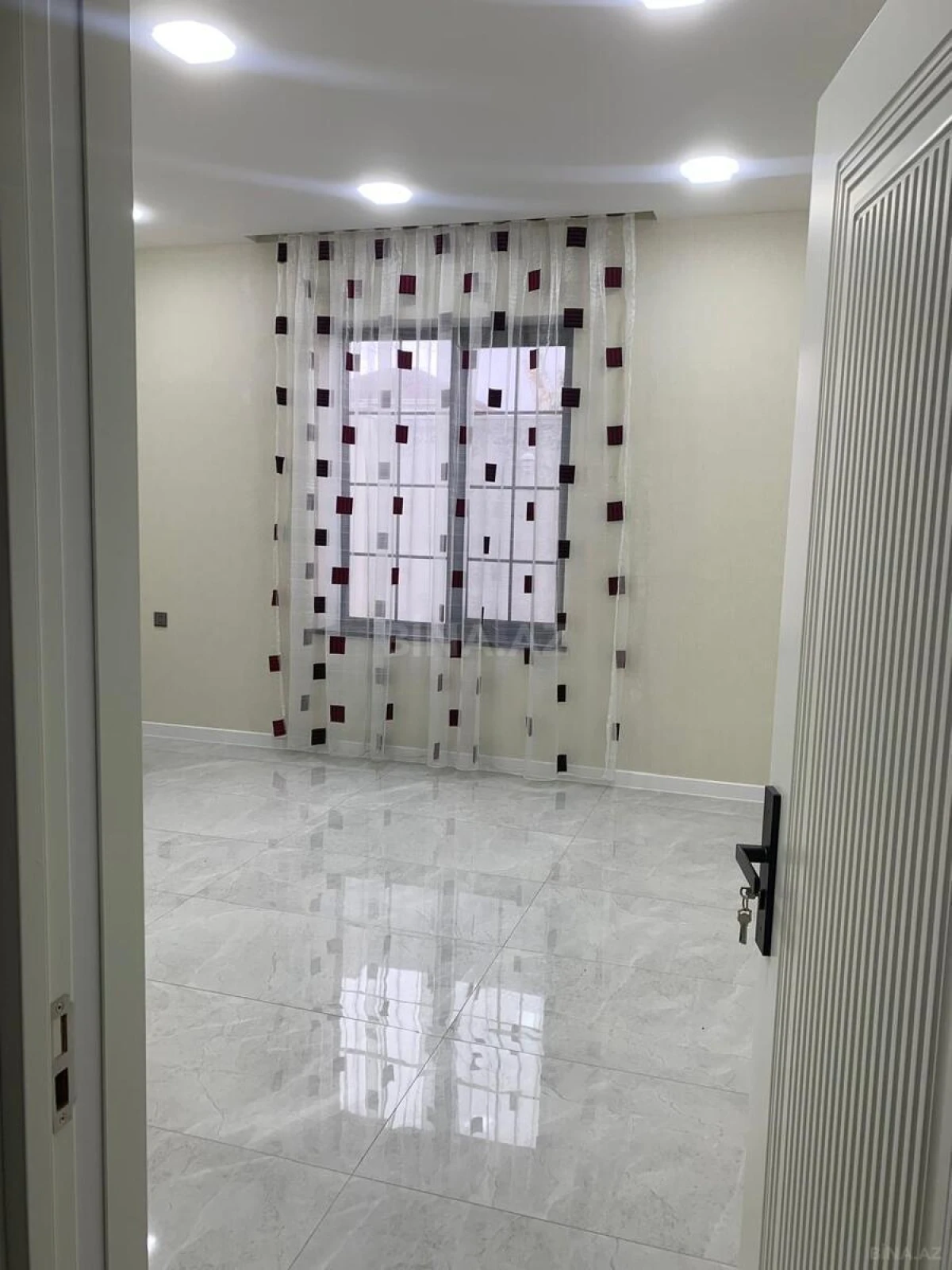 Satılır 3 otaqlı həyət evi 120 m²