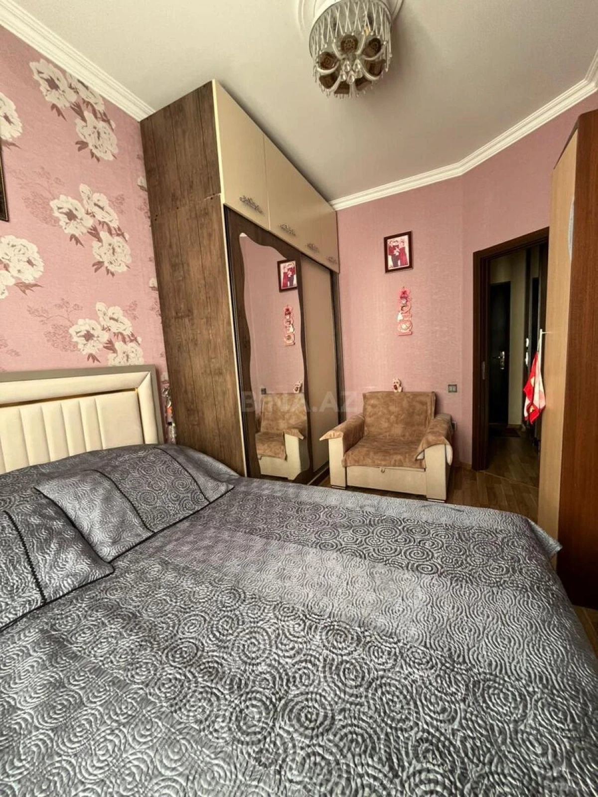 Satılır 2 otaqlı mənzil 60 m²