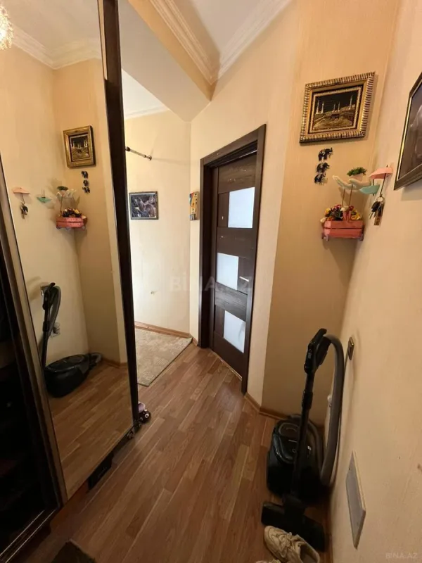 Satılır 2 otaqlı mənzil 60 m²