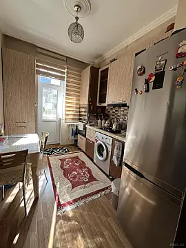 Satılır 2 otaqlı mənzil 60 m²