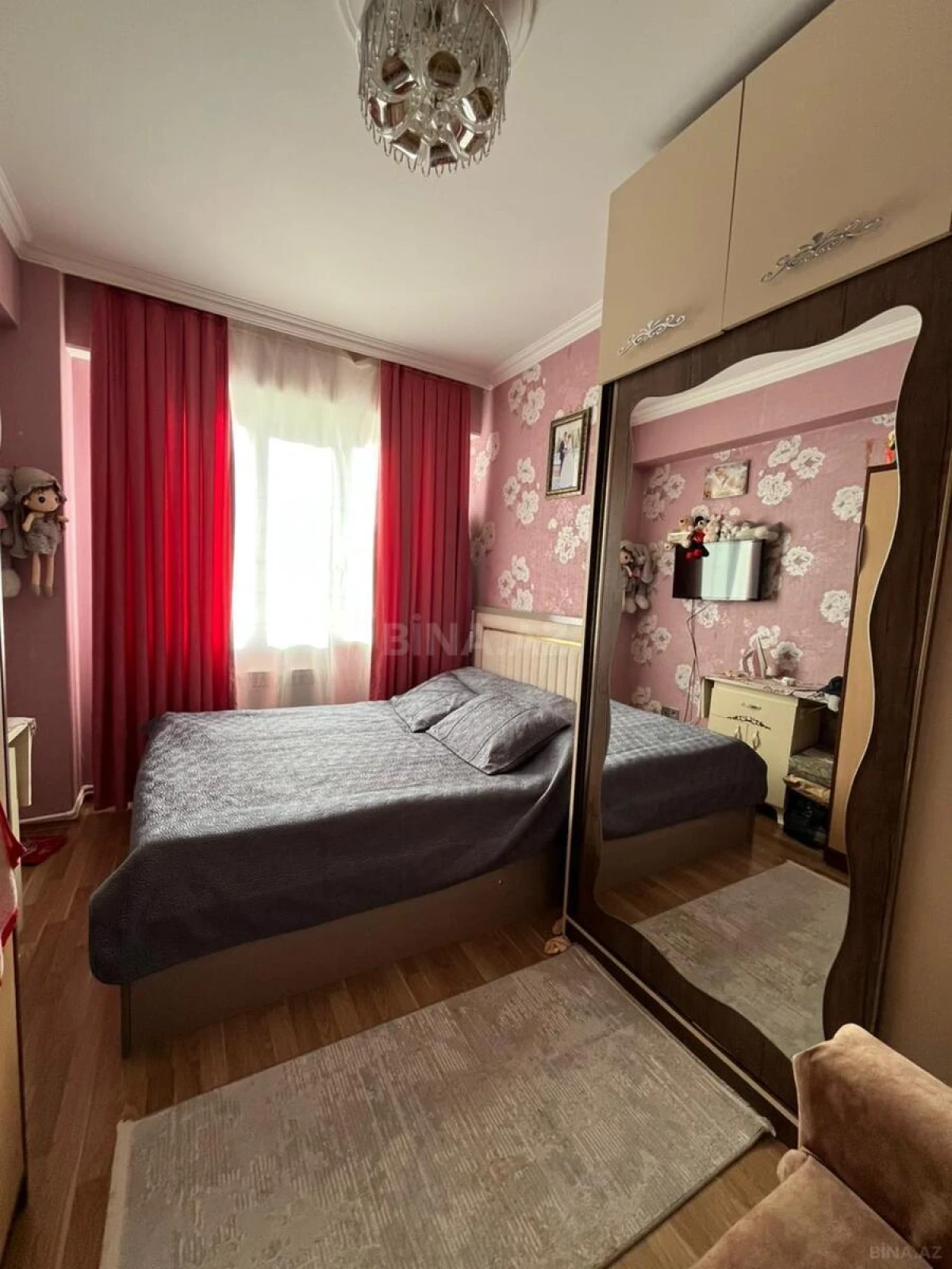 Satılır 2 otaqlı mənzil 60 m²