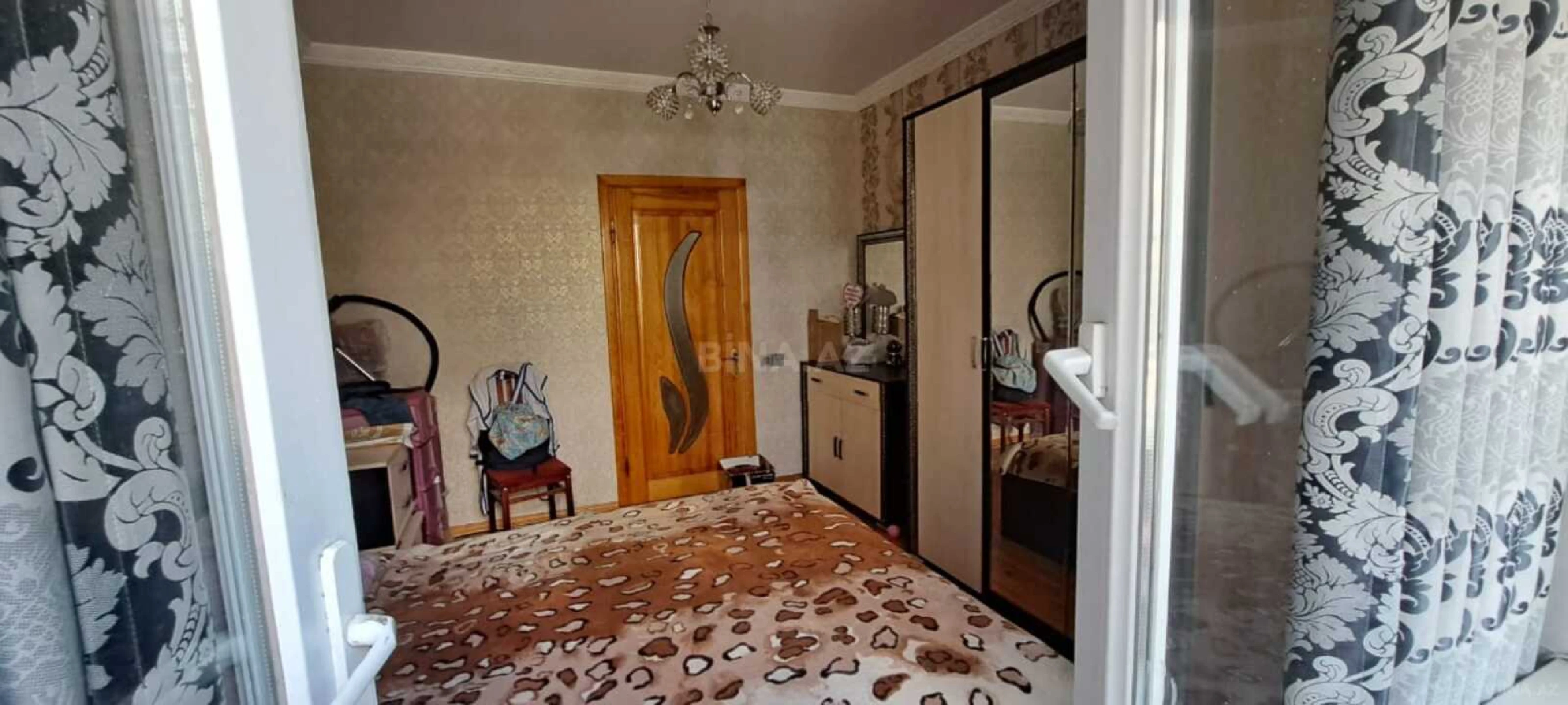 Satılır 2 otaqlı mənzil 47 m²