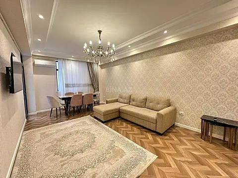 Satılır 3 otaqlı mənzil 92 m²