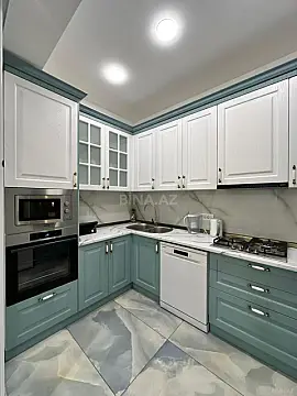 Satılır 3 otaqlı mənzil 92 m²