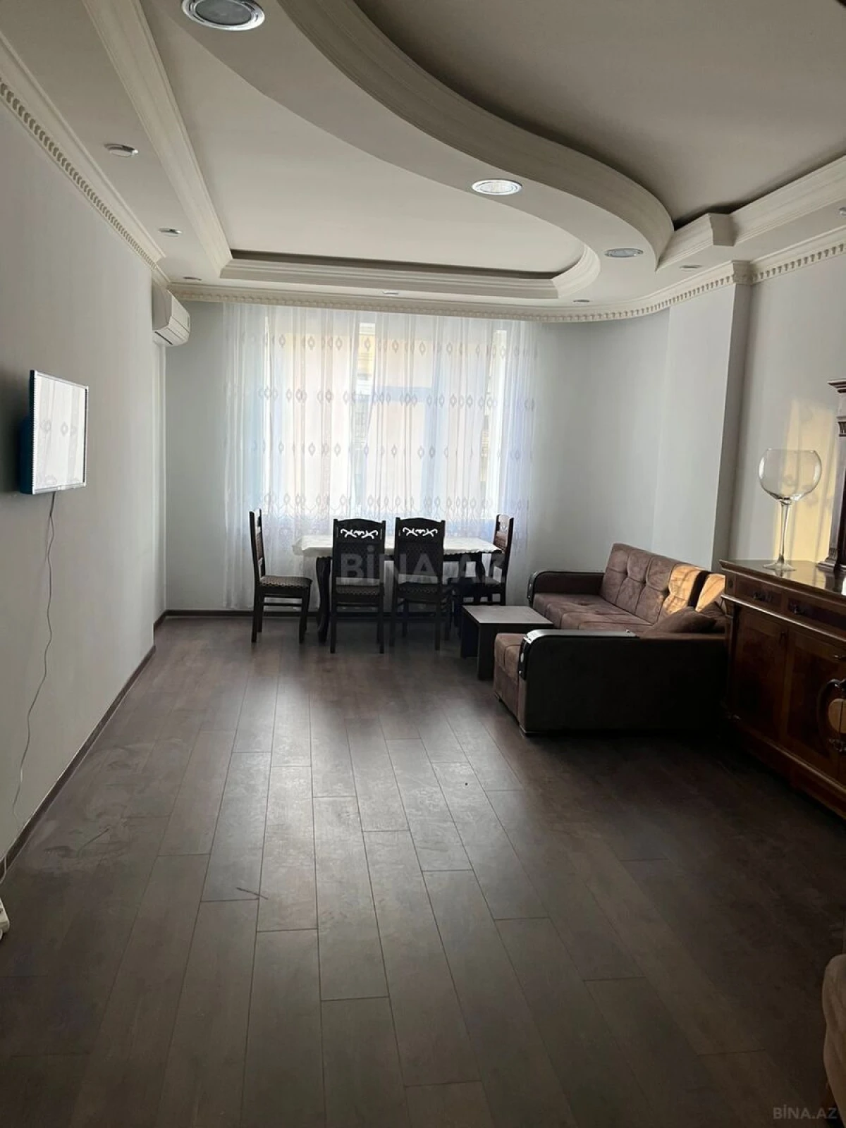 Kirayə verilir 3 otaqlı mənzil 120 m²
