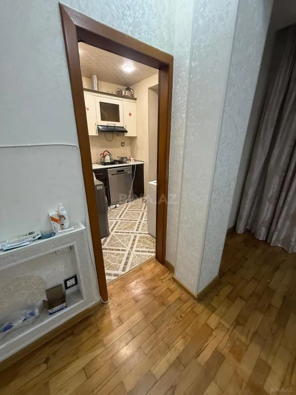 Kirayə verilir 4 otaqlı mənzil 135 m²