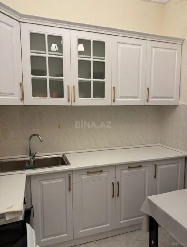 Kirayə verilir 2 otaqlı mənzil 70 m²