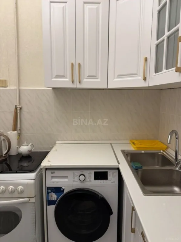 Kirayə verilir 2 otaqlı mənzil 70 m²