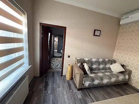 Kirayə verilir 2 otaqlı həyət evi 42 m²