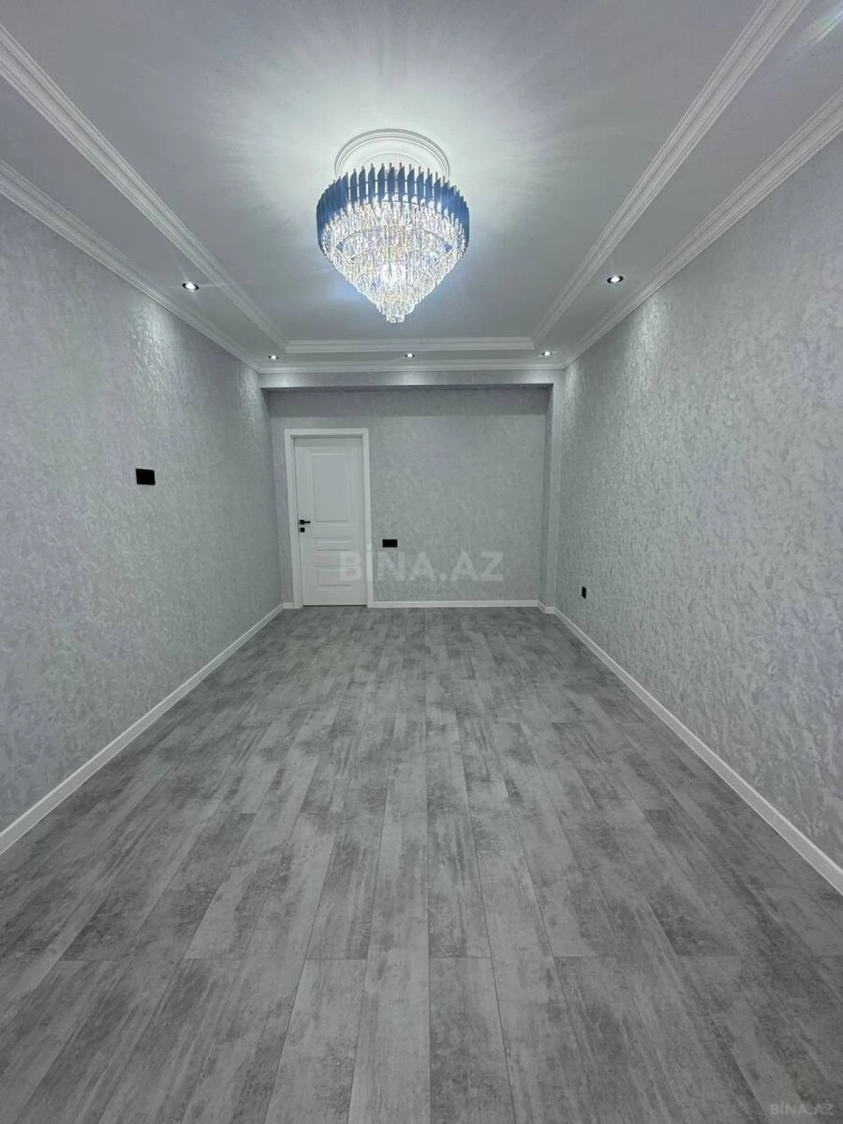 Satılır 2 otaqlı mənzil 55 m²