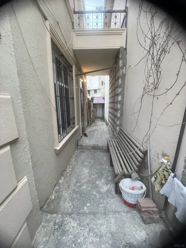 Satılır 4 otaqlı həyət evi 120 m²