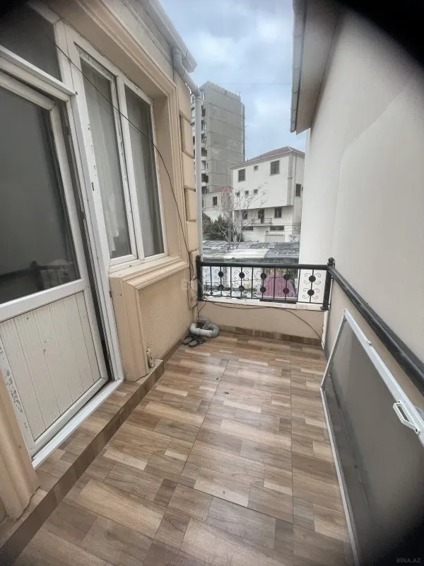 Satılır 4 otaqlı həyət evi 120 m²