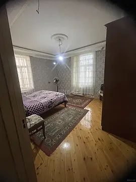 Satılır 4 otaqlı həyət evi 120 m²
