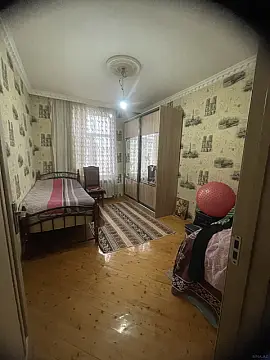 Satılır 4 otaqlı həyət evi 120 m²