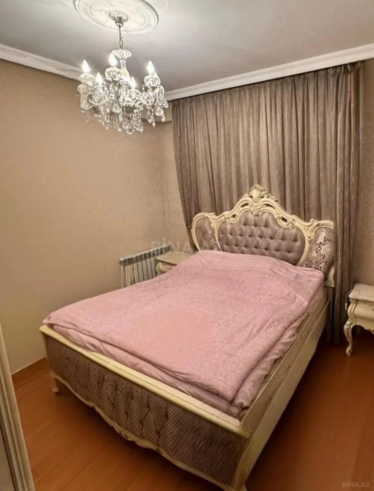 Kirayə verilir 2 otaqlı mənzil 65 m²