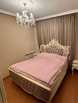Kirayə verilir 2 otaqlı mənzil 65 m²