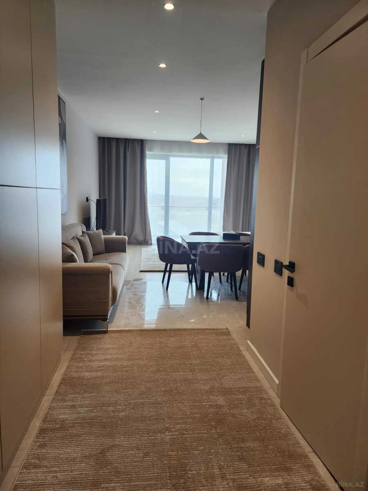 Kirayə verilir 1 otaqlı mənzil 55 m²