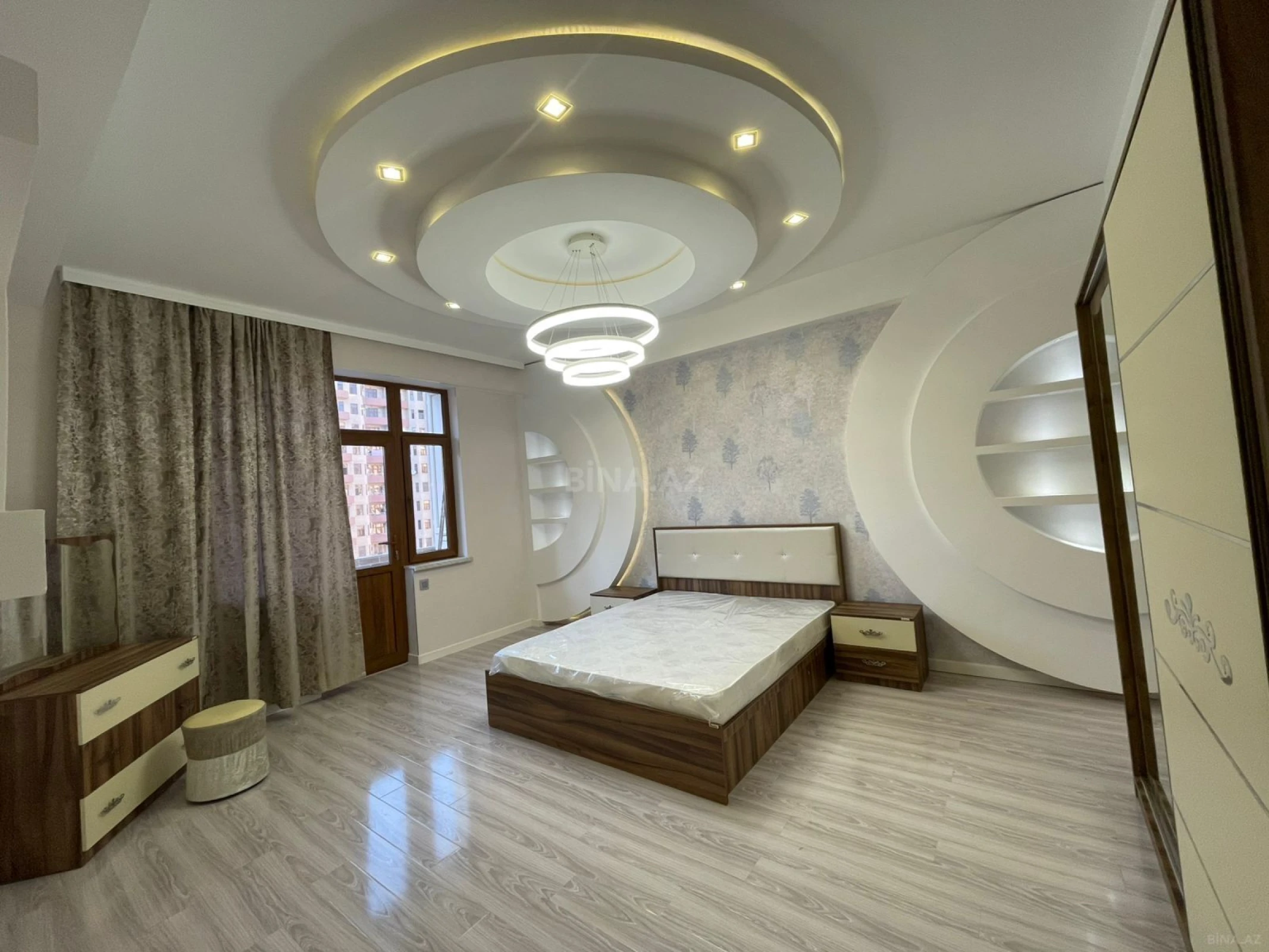 Kirayə verilir 3 otaqlı mənzil 110 m²