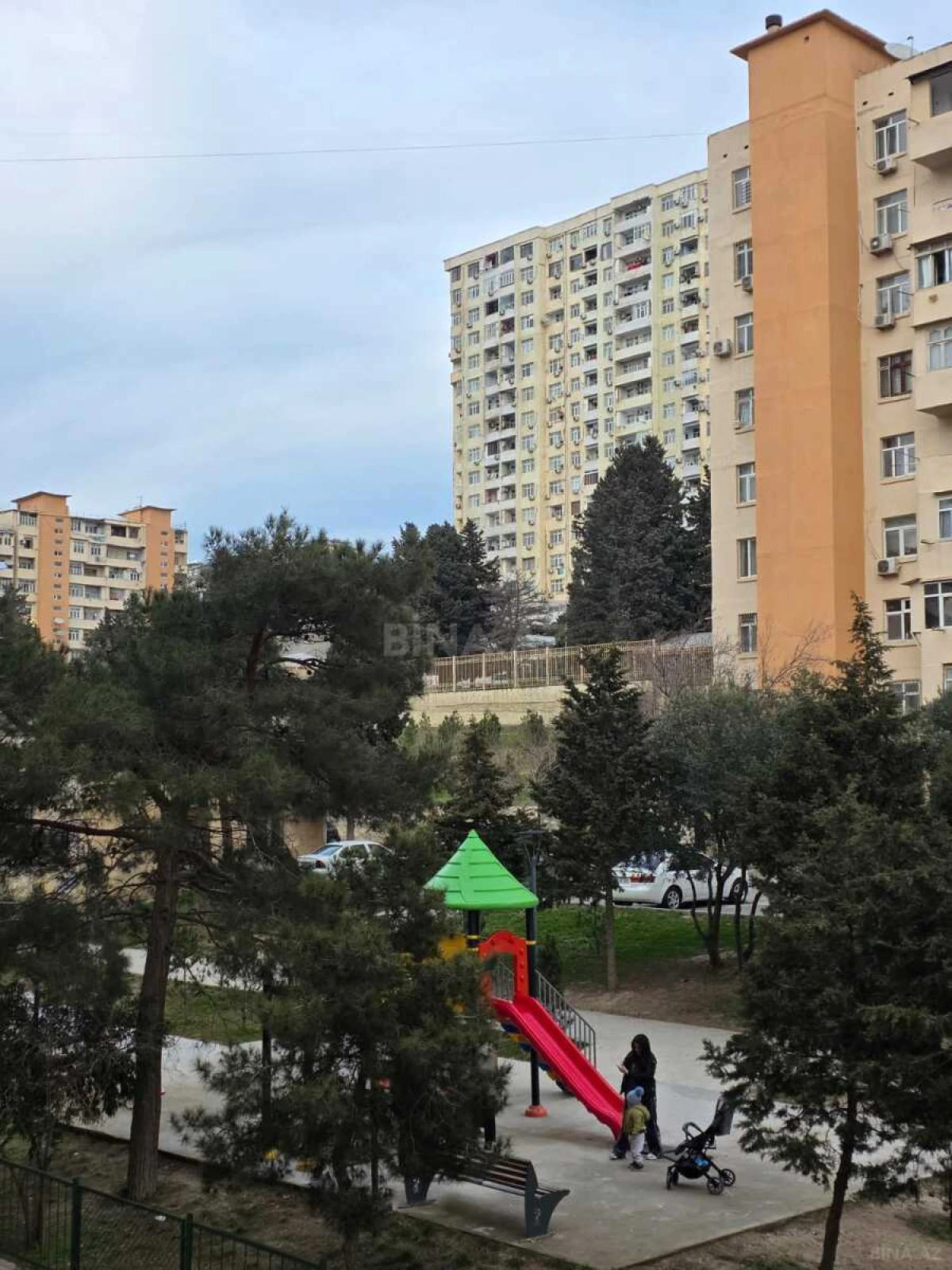 Satılır 2 otaqlı mənzil 45 m²