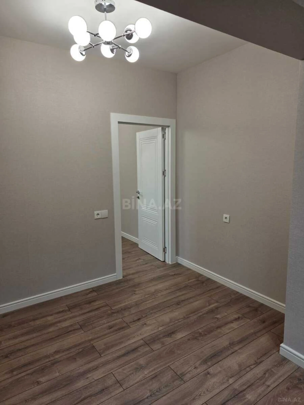 Satılır 2 otaqlı mənzil 45 m²