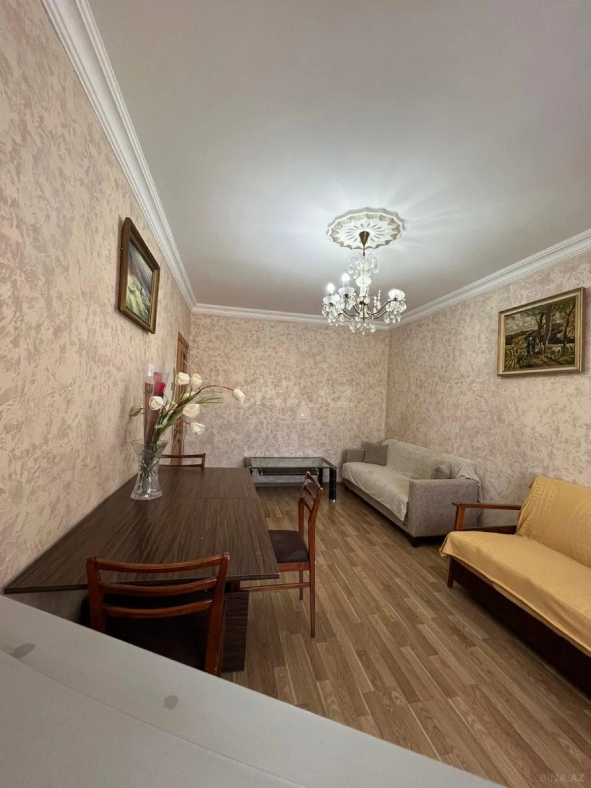 Satılır 2 otaqlı mənzil 64 m²