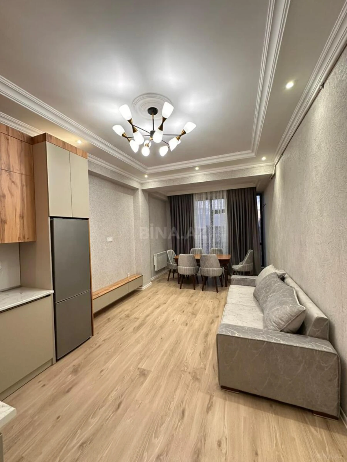 Kirayə verilir 3 otaqlı mənzil 95 m²
