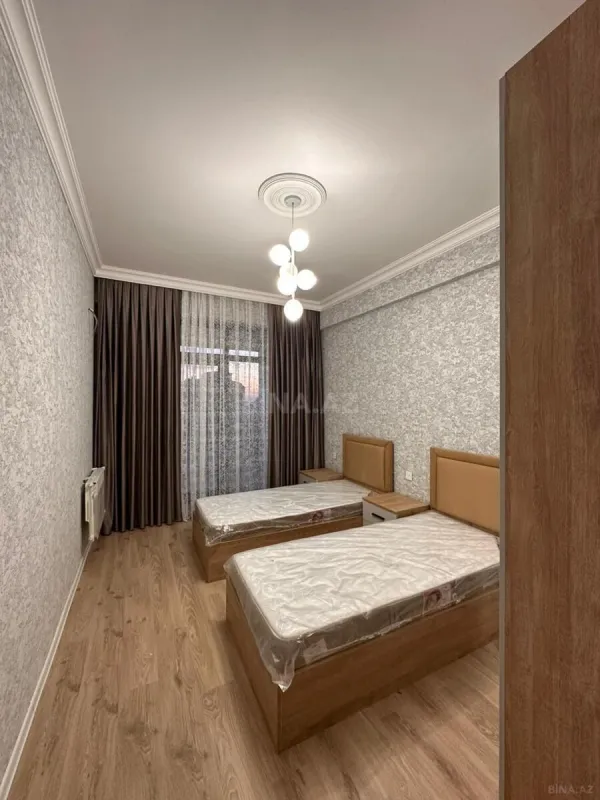 Kirayə verilir 3 otaqlı mənzil 95 m²