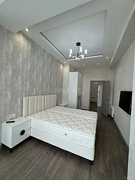 Satılır 2 otaqlı mənzil 94 m²
