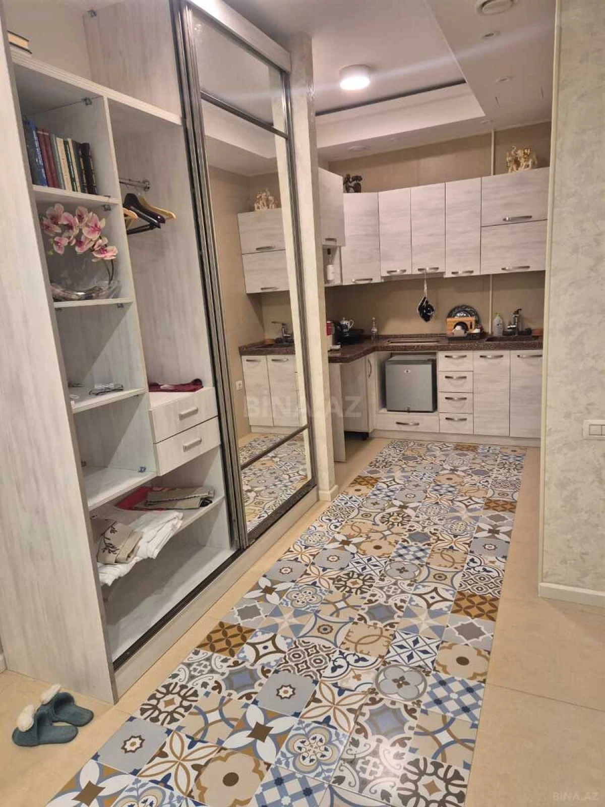 Satılır 2 otaqlı mənzil 70 m²