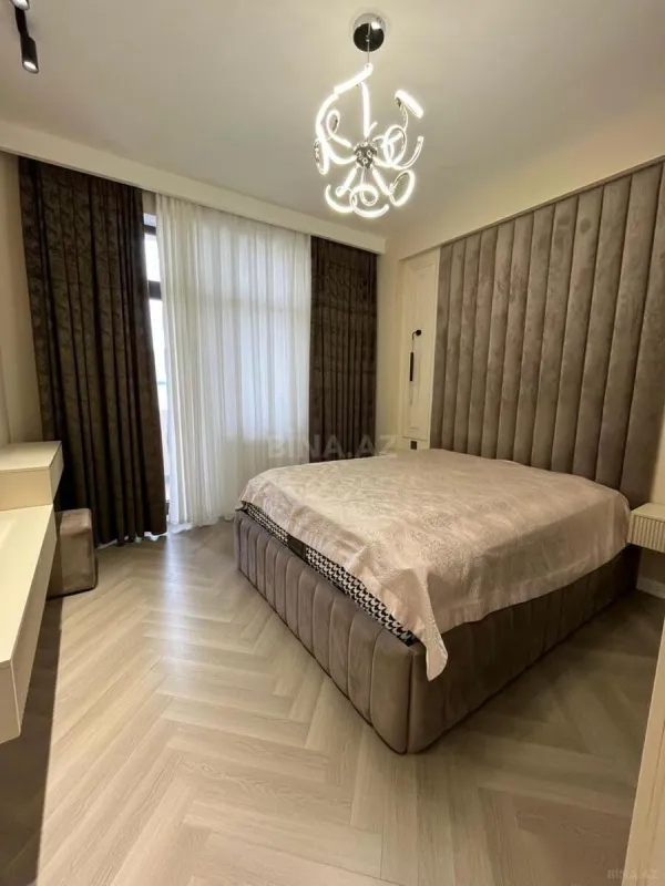 Satılır 3 otaqlı mənzil 90 m²