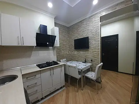 Satılır 2 otaqlı mənzil 62 m²