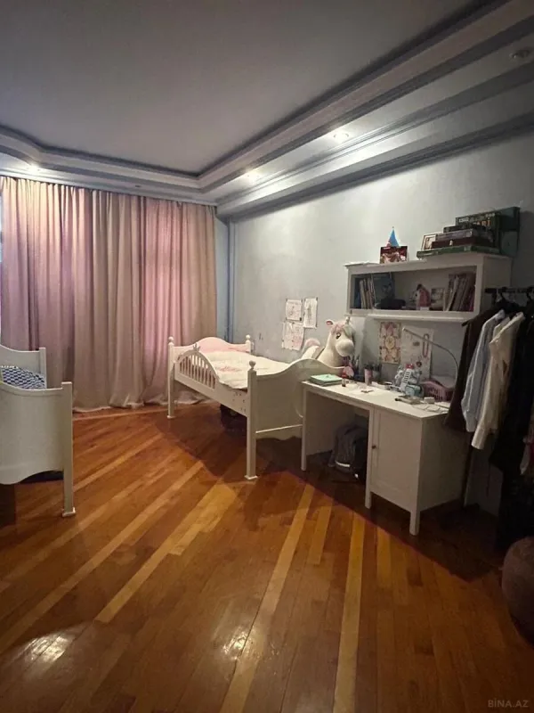Satılır 3 otaqlı mənzil 100 m²