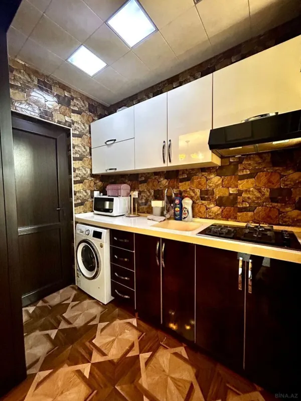 Satılır 2 otaqlı mənzil 48 m²