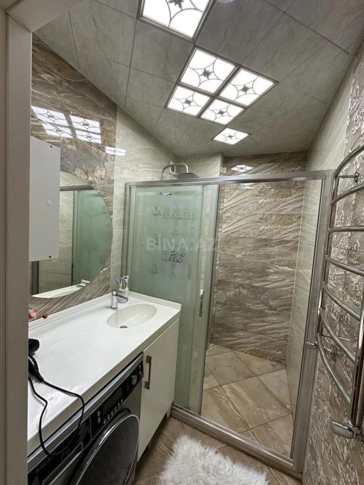 Satılır 3 otaqlı mənzil 125 m²