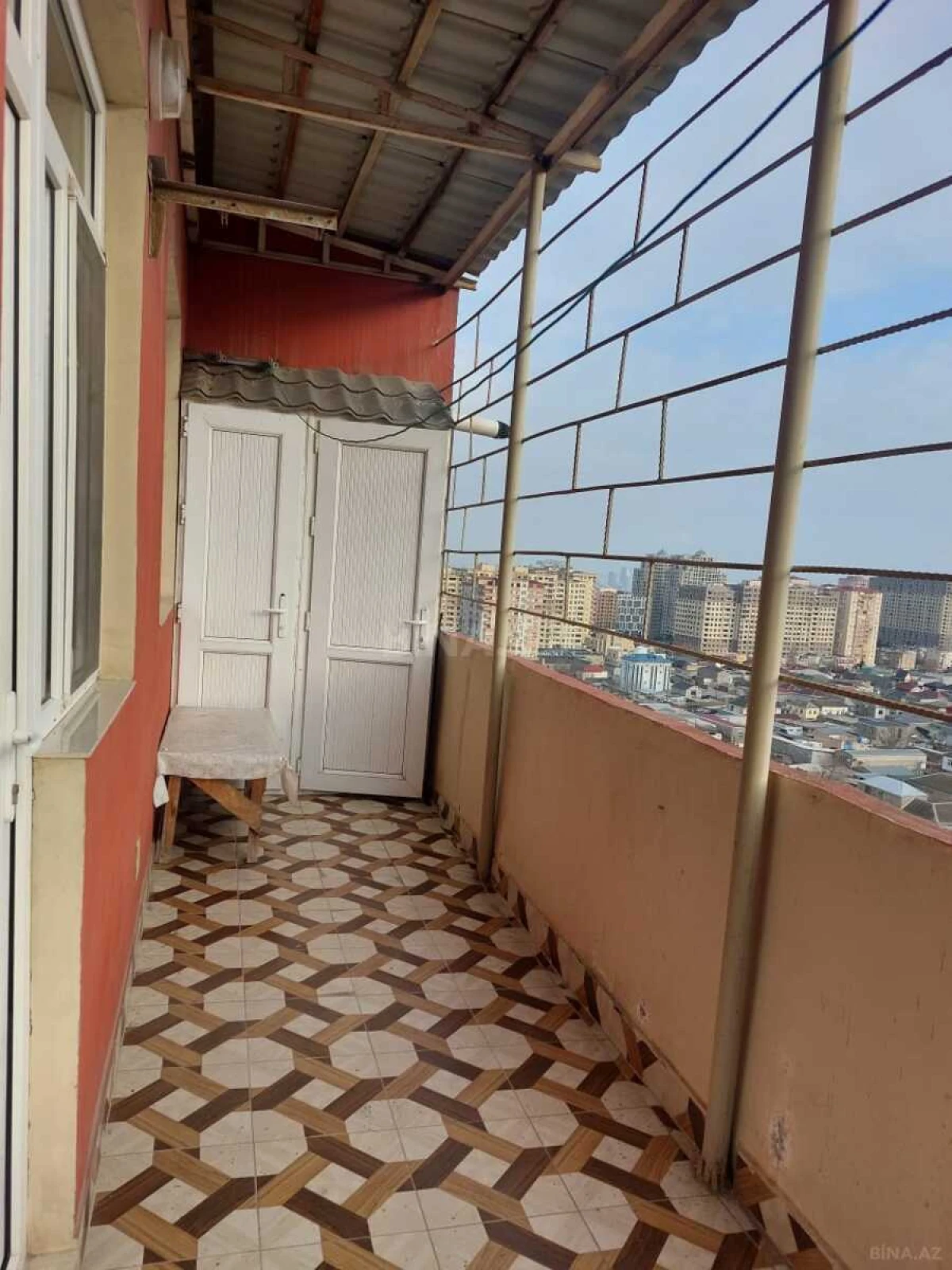 Kirayə verilir 2 otaqlı mənzil 70 m²
