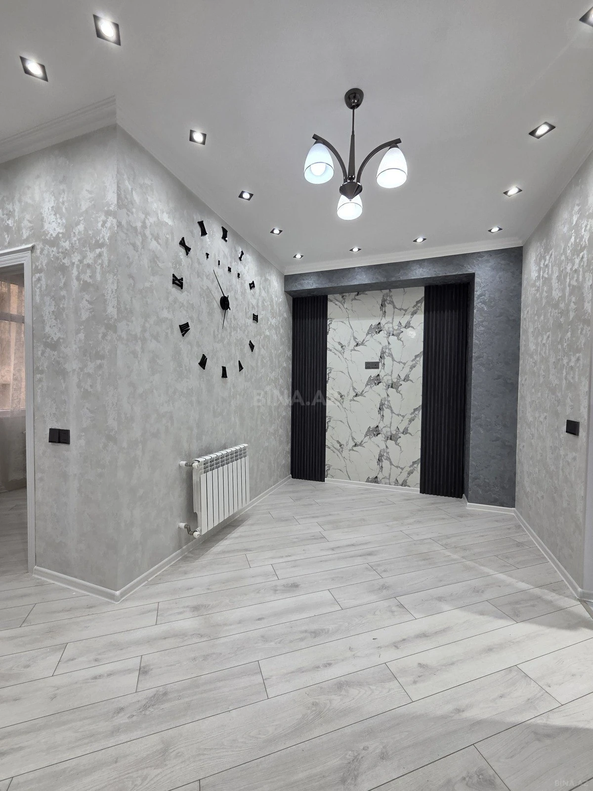 Satılır 2 otaqlı mənzil 43 m²