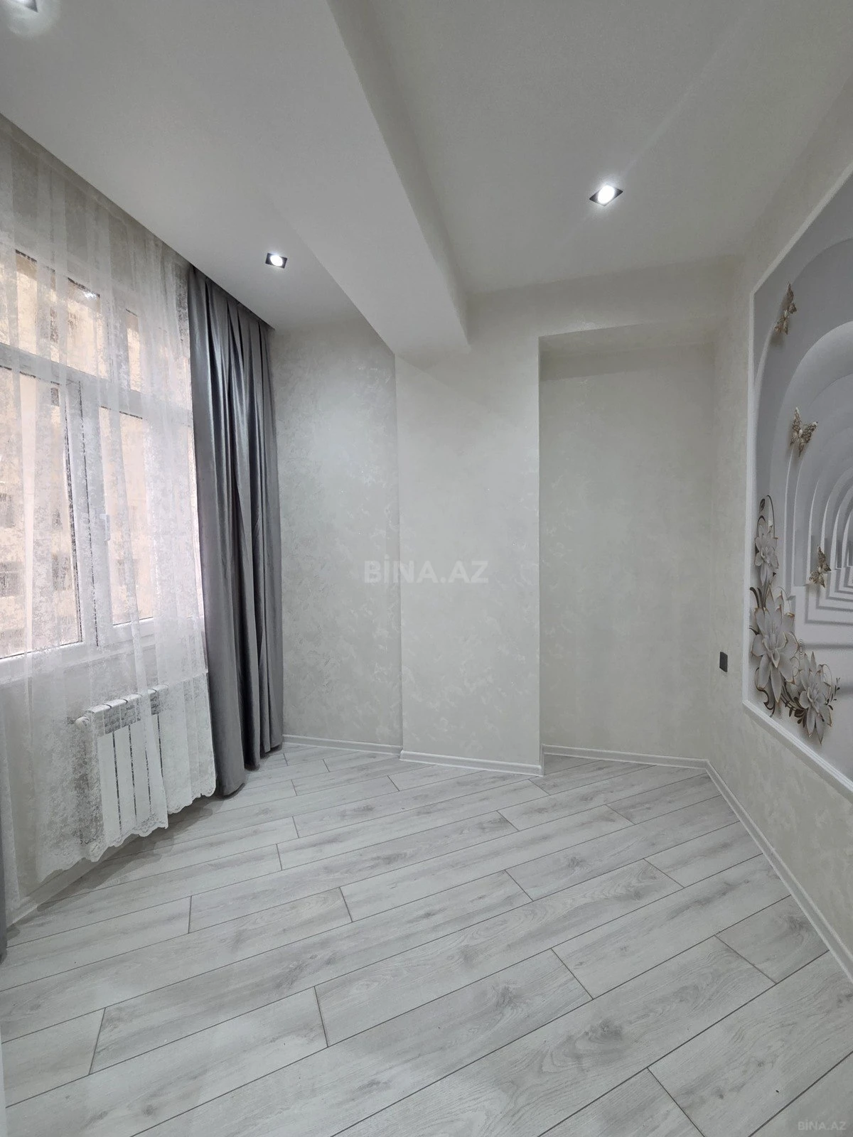 Satılır 2 otaqlı mənzil 43 m²