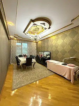 Satılır 4 otaqlı mənzil 140 m²