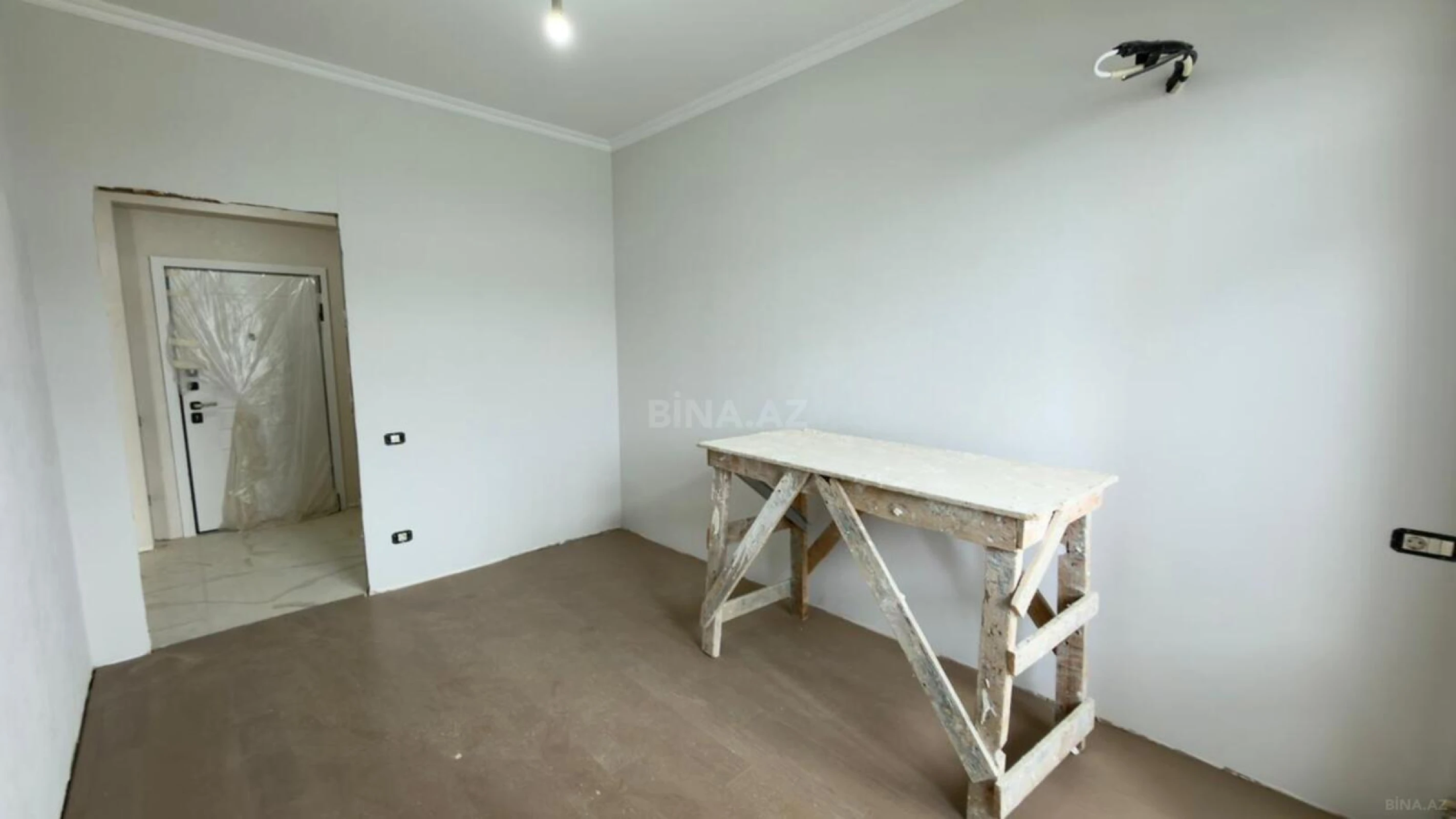 Satılır 3 otaqlı mənzil 71 m²